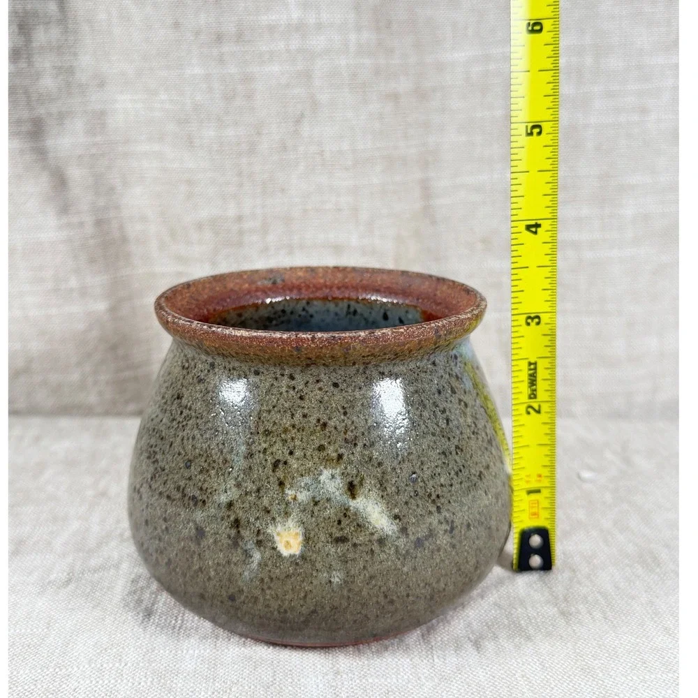 Unbranded Studio Pottery Vessel Small Green Speckled Glaze Vintage Good Rustic
